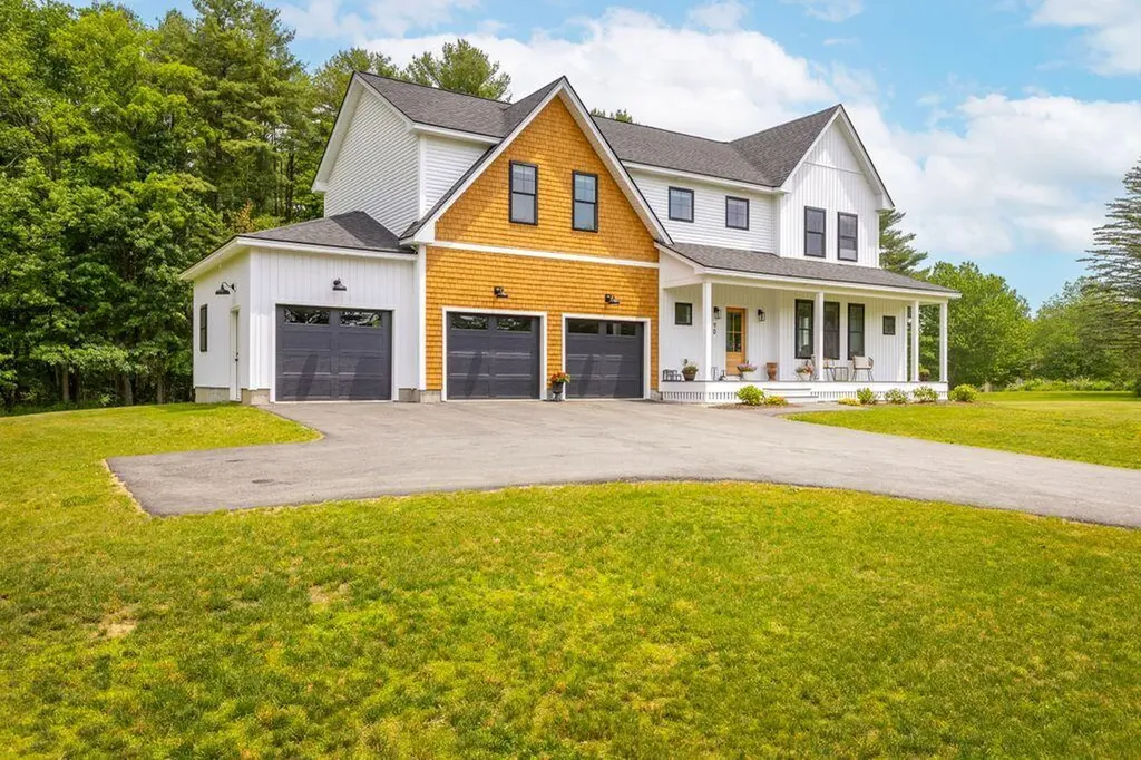 90 Running Hill Road Scarborough ME 04074