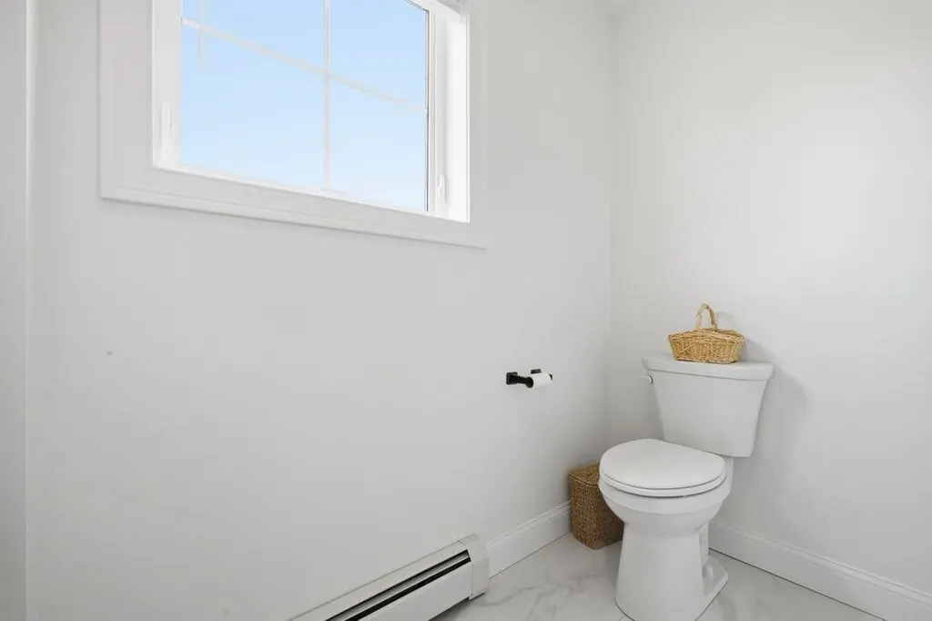 90 Running Hill Road Scarborough ME 04074