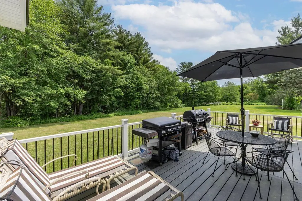 90 Running Hill Road Scarborough ME 04074