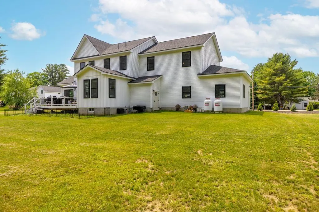 90 Running Hill Road Scarborough ME 04074