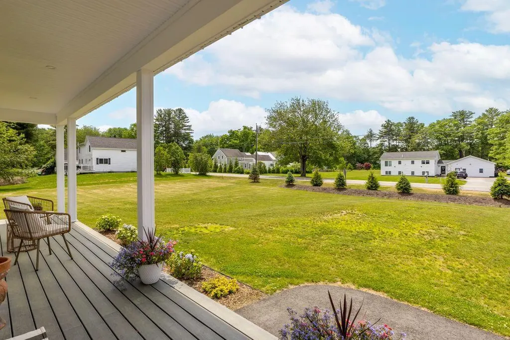 90 Running Hill Road Scarborough ME 04074