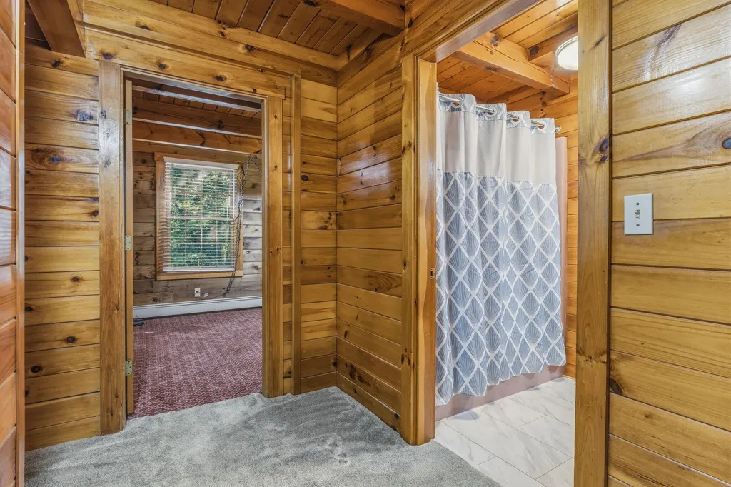 31 Evergreen Drive China ME 04358