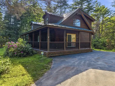31 Evergreen Drive China ME 04358