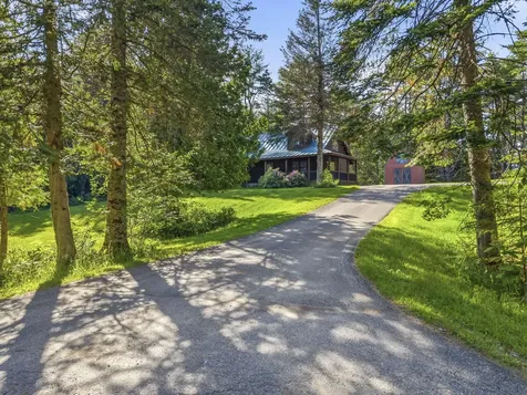 31 Evergreen Drive China ME 04358