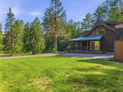 31 Evergreen Drive China ME 04358