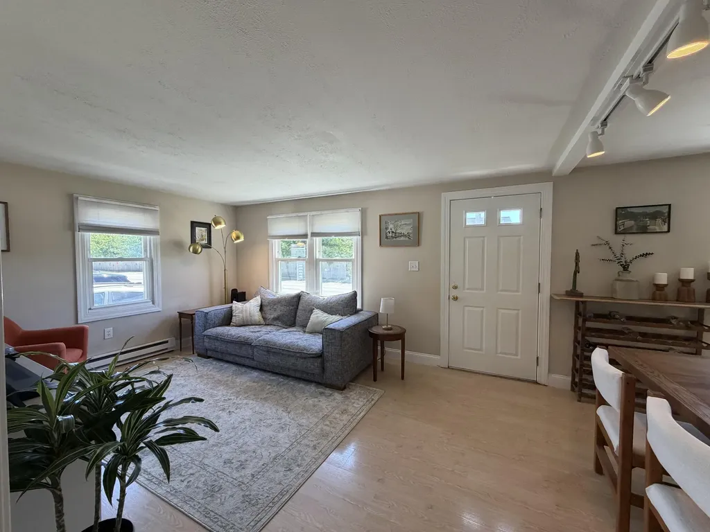 55 Mill Street Kennebunk ME 04043