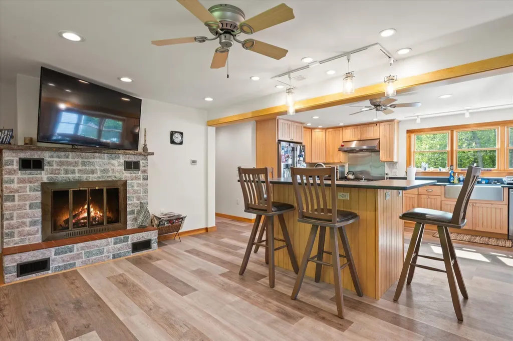 404 Surry Road Ellsworth ME 04605