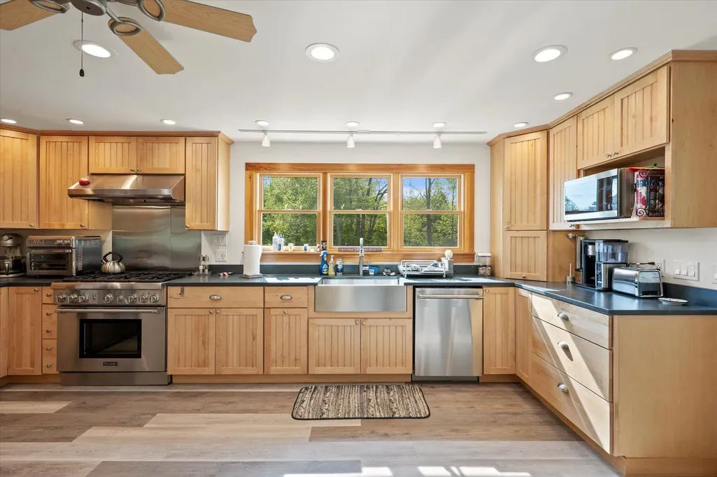 404 Surry Road Ellsworth ME 04605