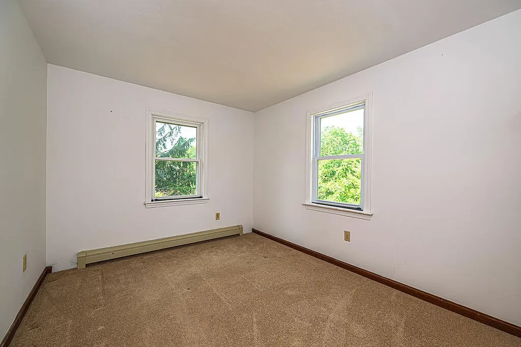 11 E Rocky Hill Road NE York ME 03909