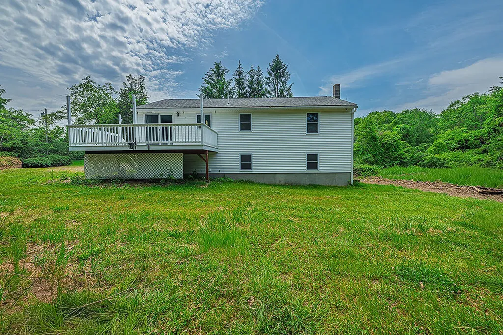 11 E Rocky Hill Road NE York ME 03909