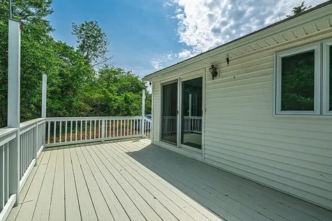 11 E Rocky Hill Road NE York ME 03909