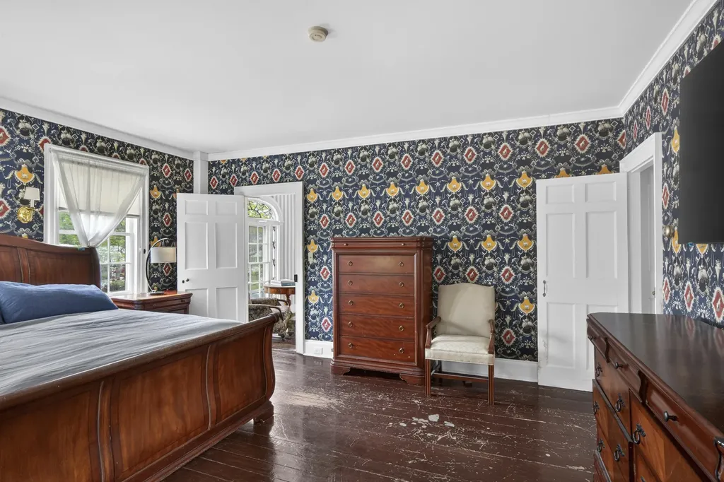 33 Main Street Thomaston ME 04861