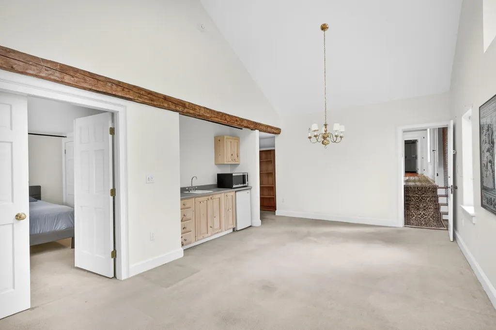 33 Main Street Thomaston ME 04861