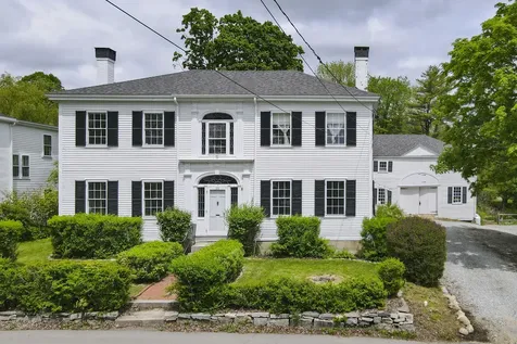 33 Main Street Thomaston ME 04861