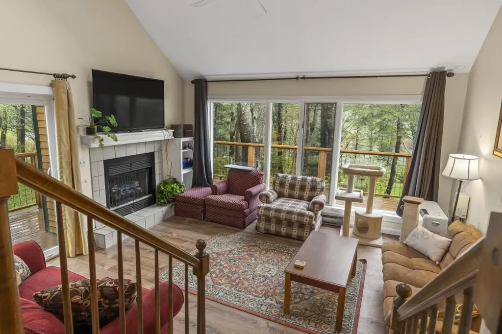 12 & 14 Maddocks Road Boothbay Harbor ME 04538