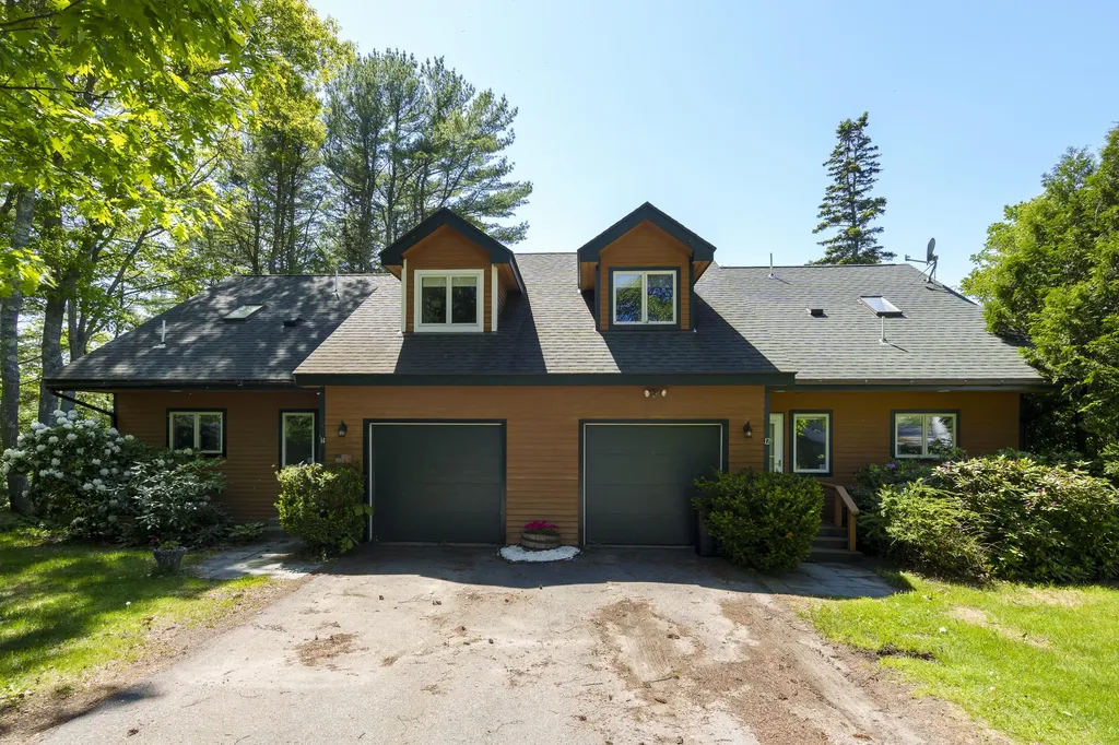 12 & 14 Maddocks Road Boothbay Harbor ME 04538