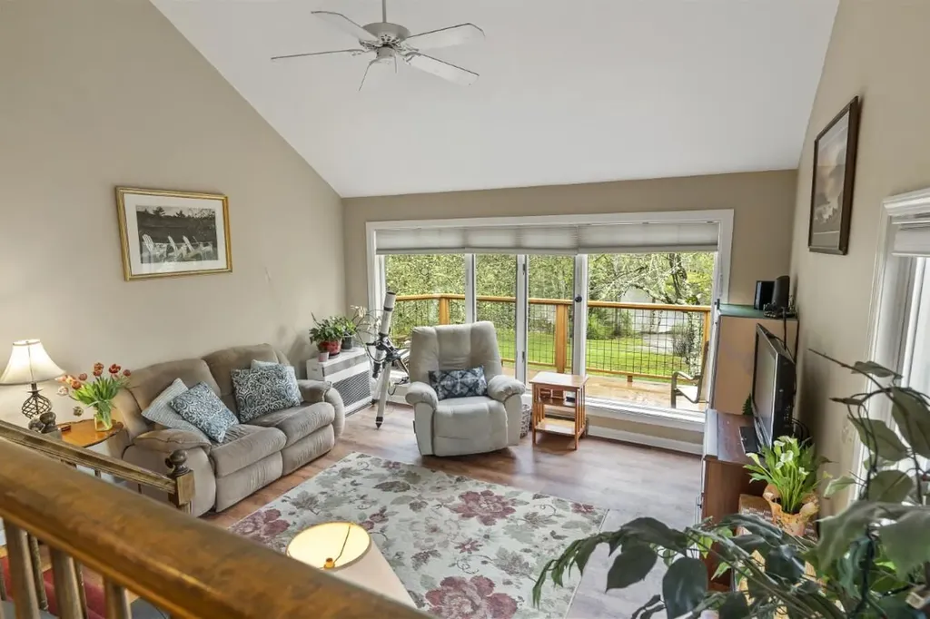 12 & 14 Maddocks Road Boothbay Harbor ME 04538