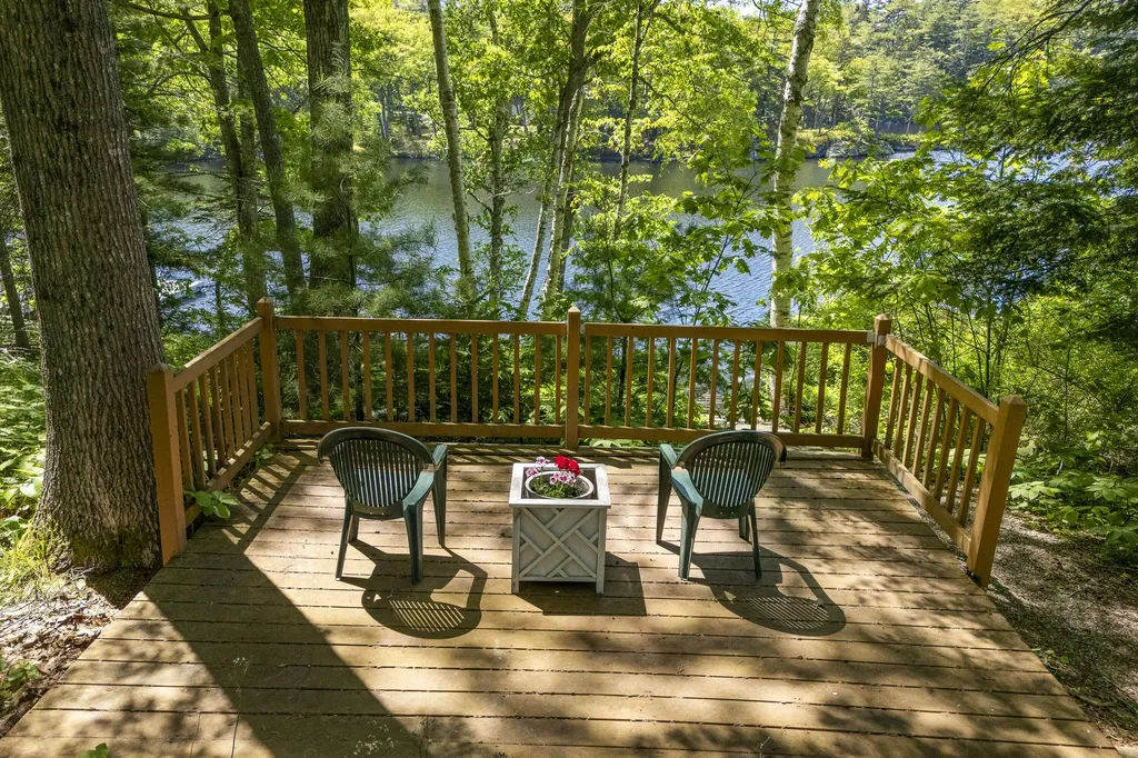 12 & 14 Maddocks Road Boothbay Harbor ME 04538
