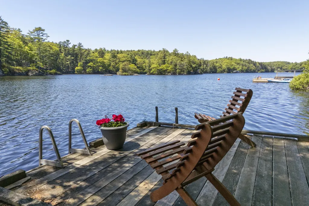 12 & 14 Maddocks Road Boothbay Harbor ME 04538