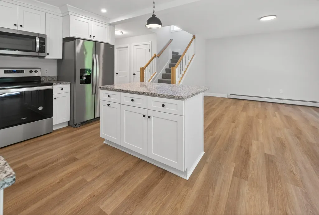 14 Voyager Lane Windham ME 04062