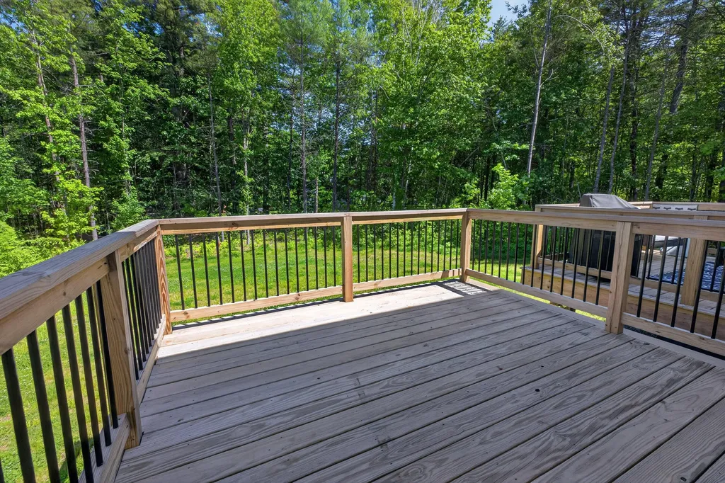 14 Voyager Lane Windham ME 04062