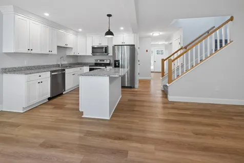 14 Voyager Lane Windham ME 04062