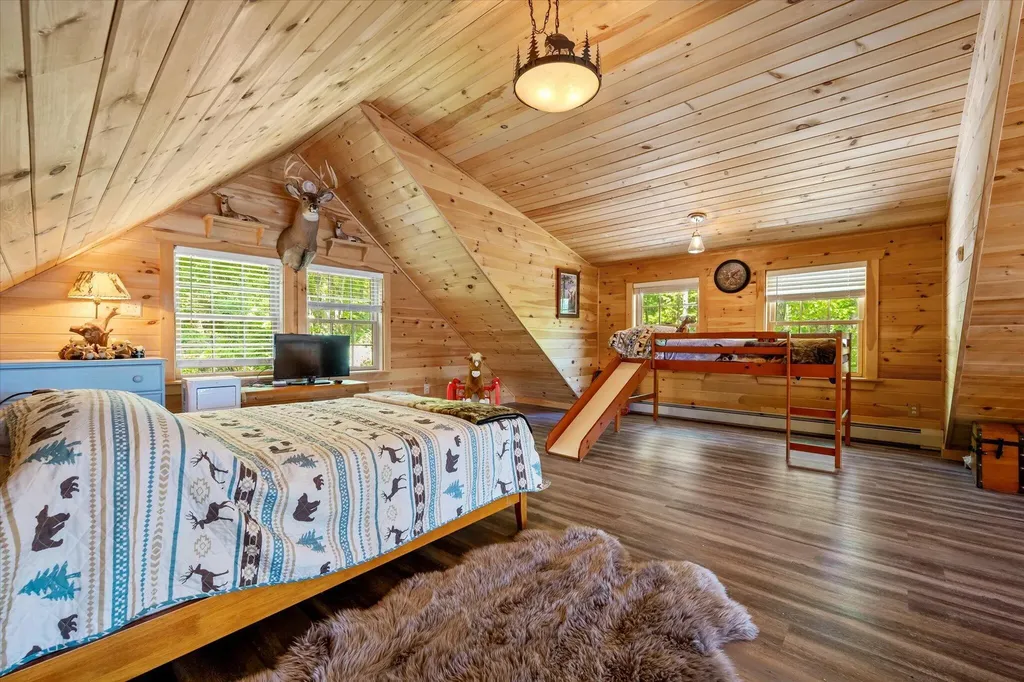 41 Short Point Way Orland ME 04472