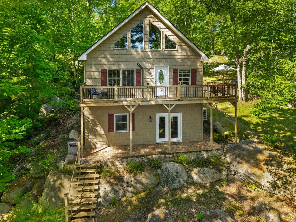 41 Short Point Way Orland ME 04472