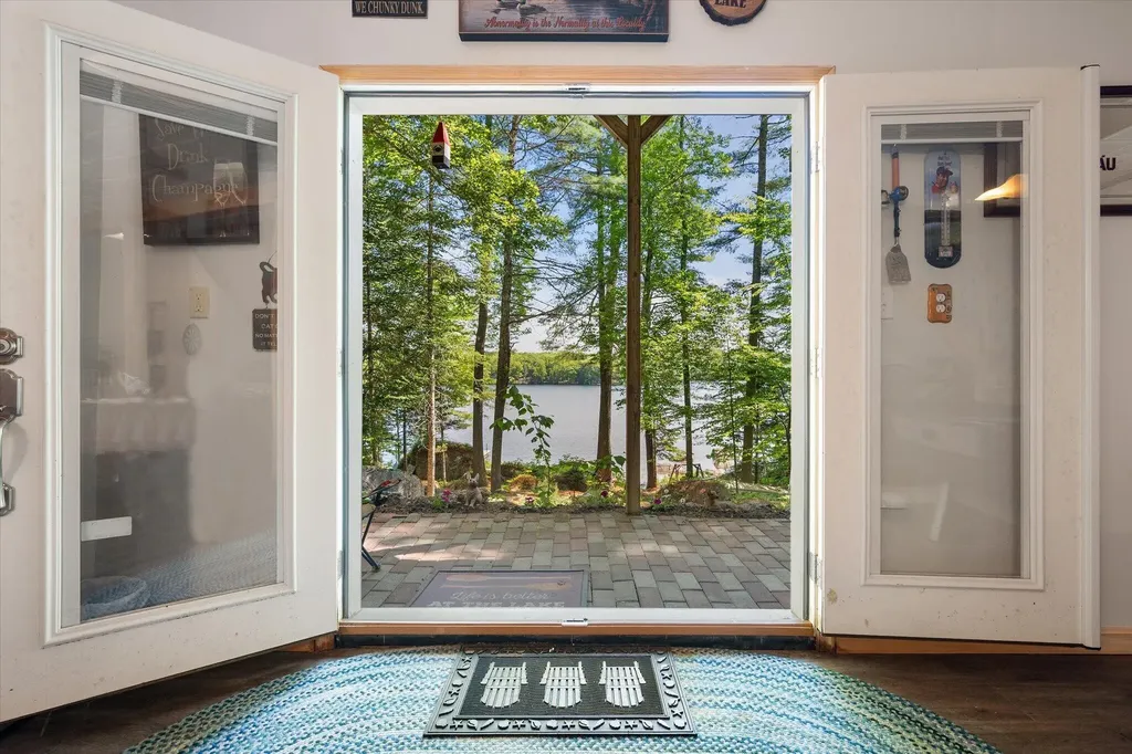 41 Short Point Way Orland ME 04472