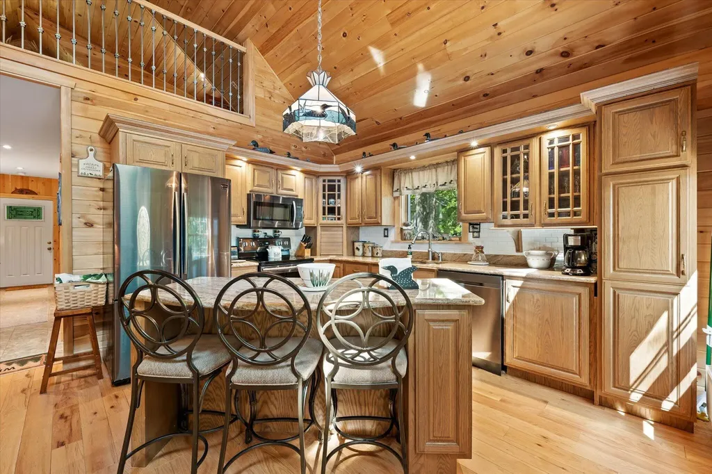 41 Short Point Way Orland ME 04472