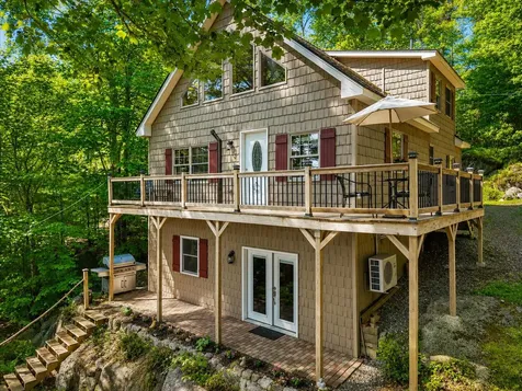 41 Short Point Way Orland ME 04472