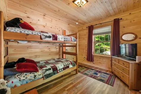 41 Short Point Way Orland ME 04472