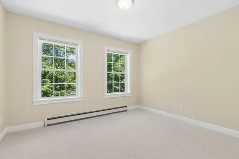 22 Thornbury Way Windham ME 04062