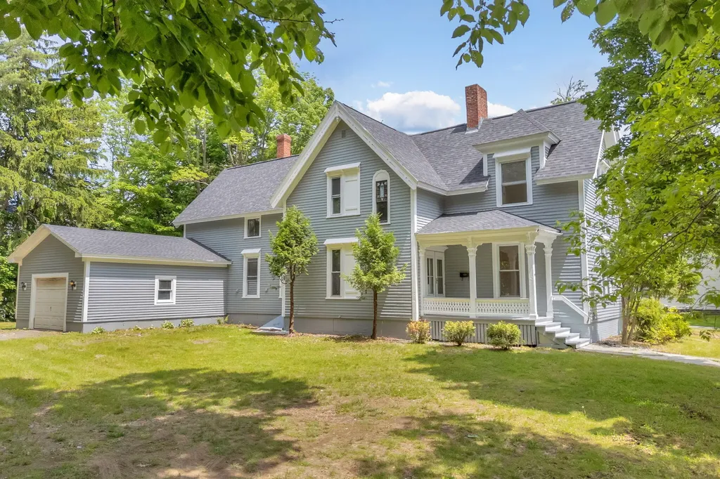 19 Morrill Avenue Waterville ME 04901