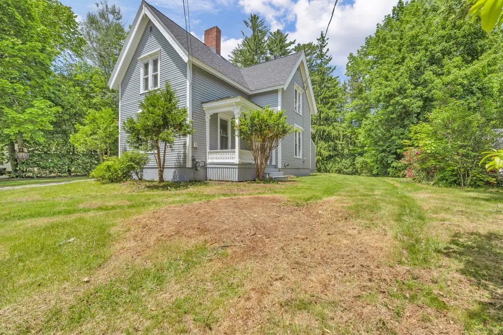 19 Morrill Avenue Waterville ME 04901