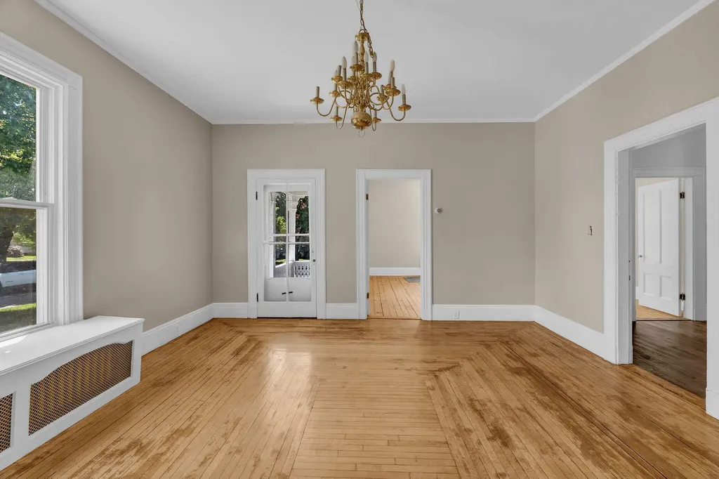 19 Morrill Avenue Waterville ME 04901