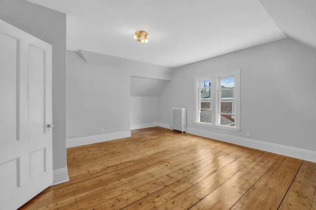 19 Morrill Avenue Waterville ME 04901