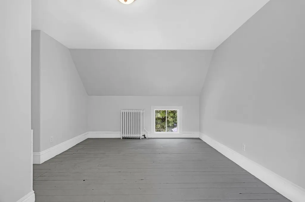 19 Morrill Avenue Waterville ME 04901