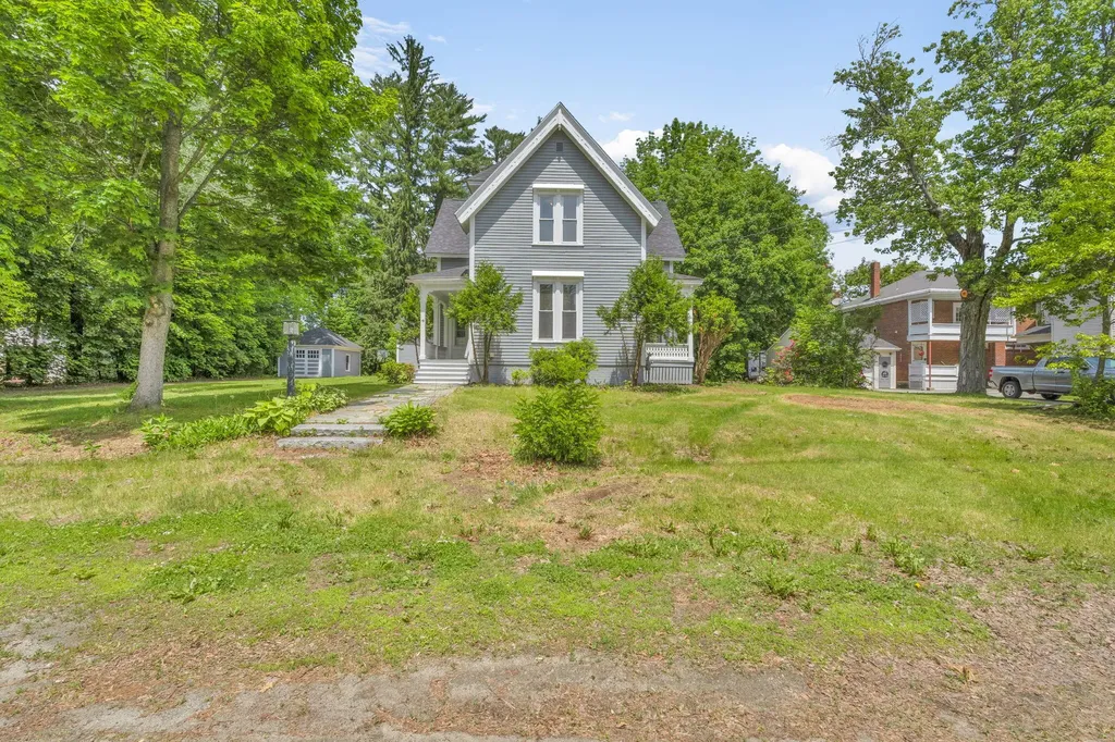 19 Morrill Avenue Waterville ME 04901