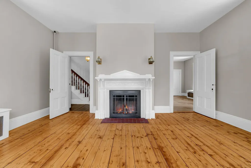 19 Morrill Avenue Waterville ME 04901