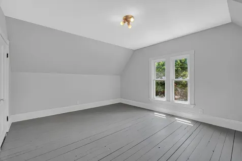 19 Morrill Avenue Waterville ME 04901