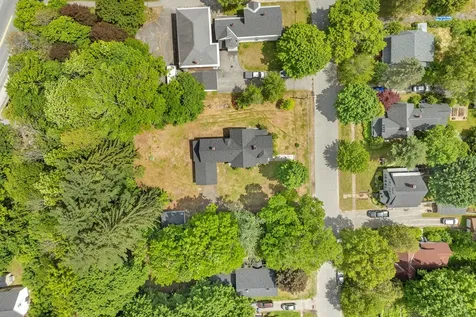19 Morrill Avenue Waterville ME 04901