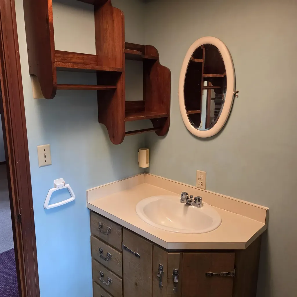 1 Mountainview Drive Lincoln ME 04457