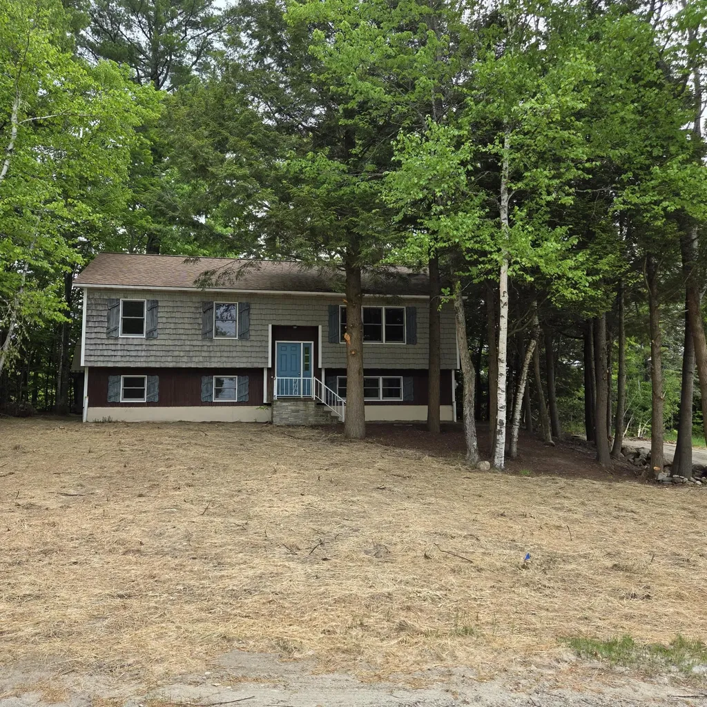 1 Mountainview Drive Lincoln ME 04457