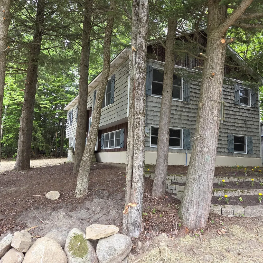 1 Mountainview Drive Lincoln ME 04457
