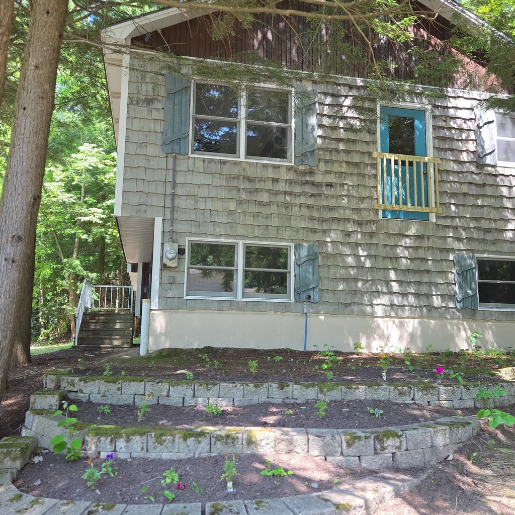 1 Mountainview Drive Lincoln ME 04457