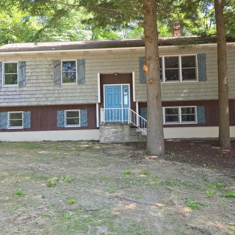 1 Mountainview Drive Lincoln ME 04457