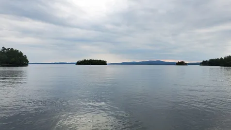 19 Tapley Cove Road Raymond ME 04071