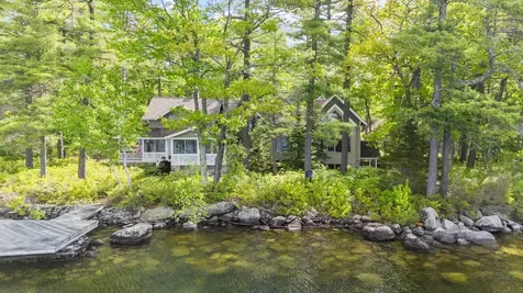 19 Tapley Cove Road Raymond ME 04071