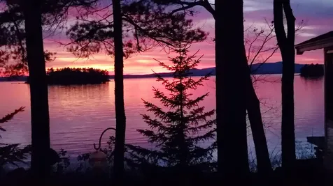 19 Tapley Cove Road Raymond ME 04071